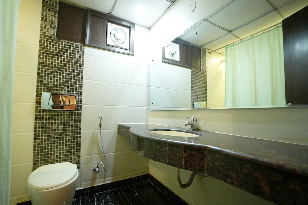 Deluxe Room - Photo 4