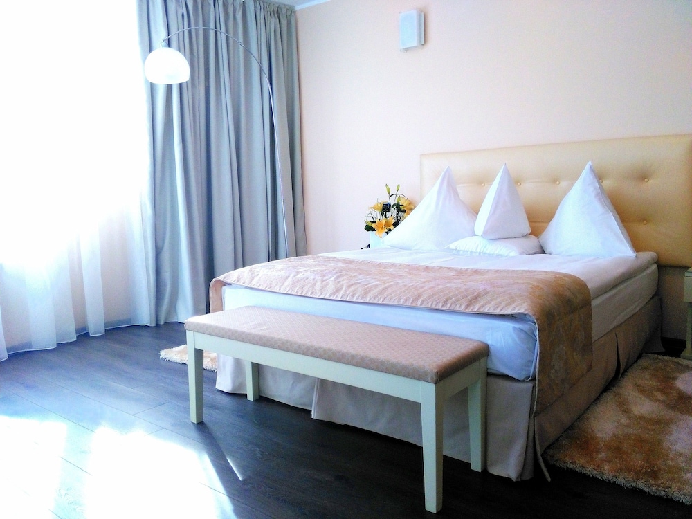 Deluxe Double Room photo 2