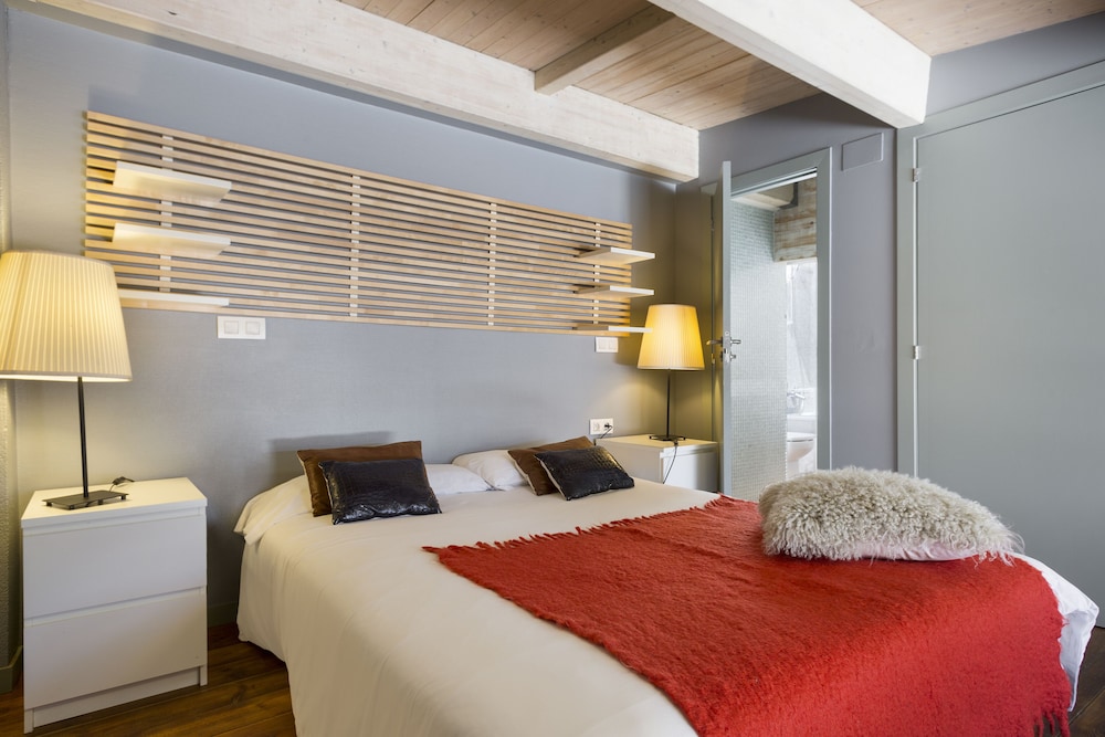 Dúplex Básico, 2 Habitaciones, Terraza (Prats de Molló, 18)