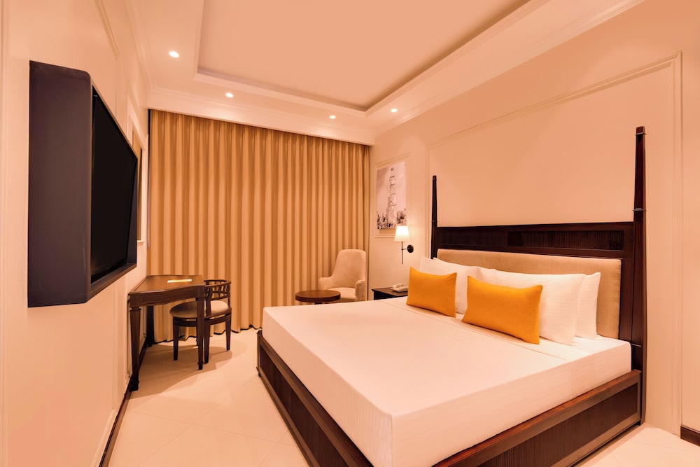 Superior Double Room with Pool view