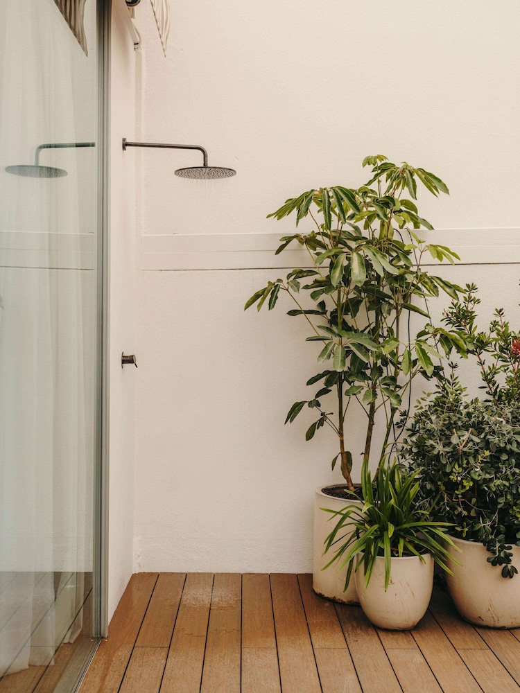 Studio Suite, Terrace, City View thumbnail 5