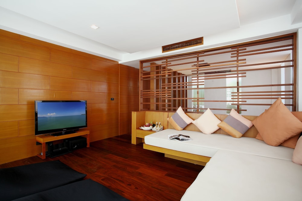 Pool Villa With Loft - Free Daily Minibar - Photo 5