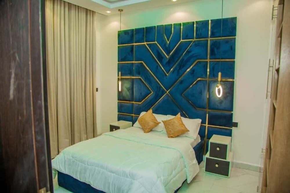 Duplex, 2 Bedrooms, Balcony photo 3
