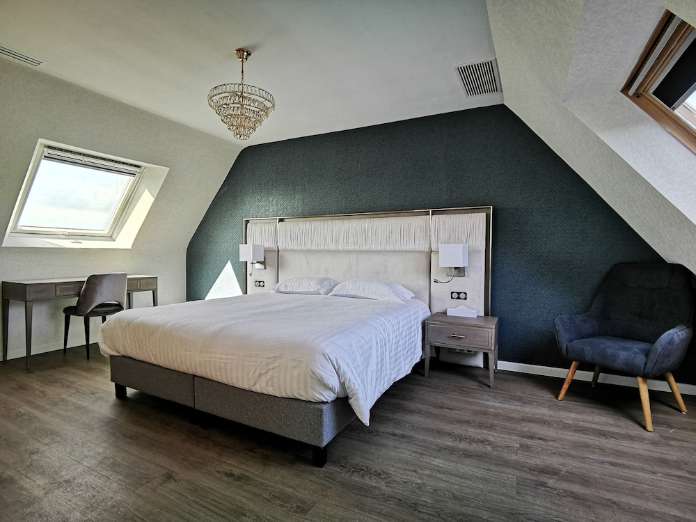 Classic Suite, Oceanfront (Diana) photo 2