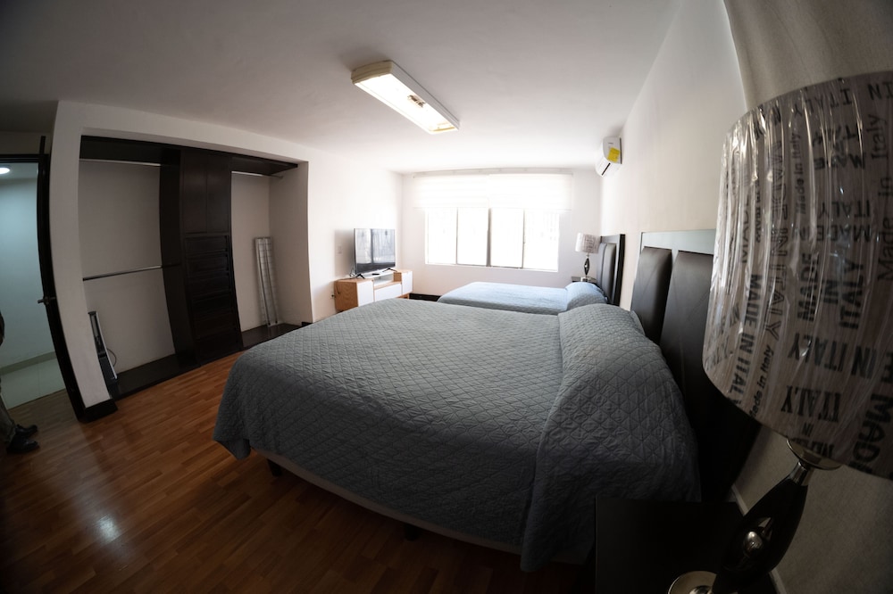 Apartment, 1 Bedroom, Accessible, Smoking