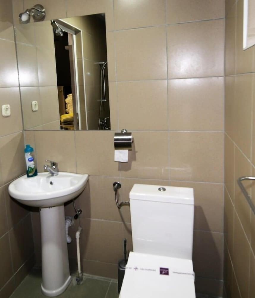 Budget Double Room photo 2