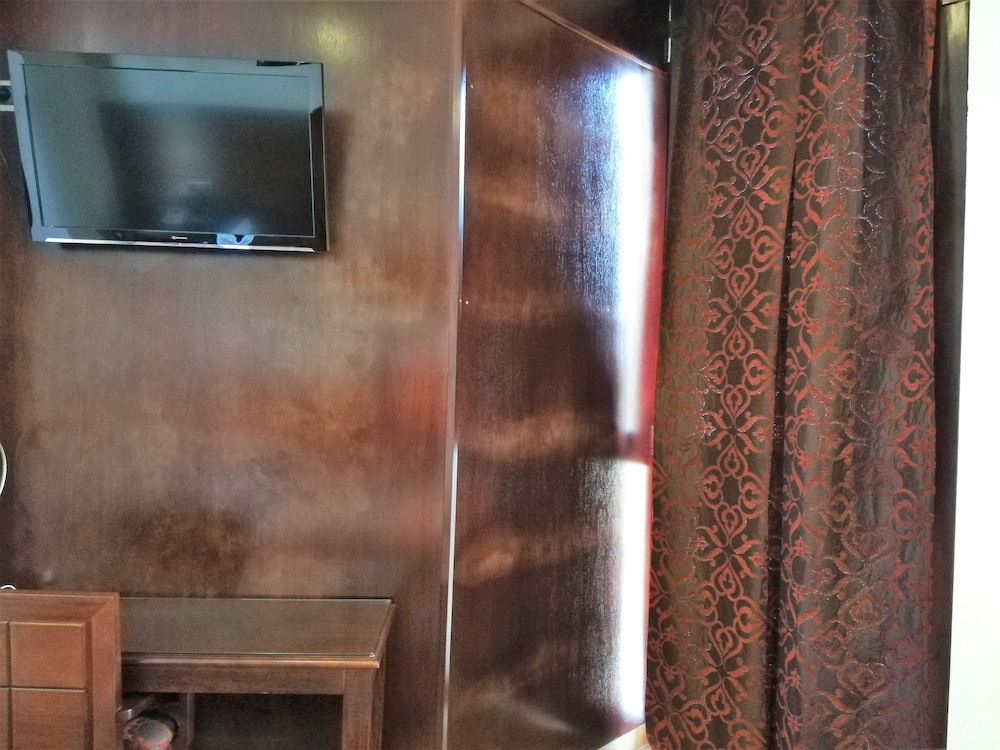 Basic Twin Room photo 2