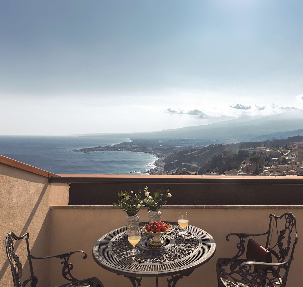 Deluxe Room, Sea View, Annex Building (Villa Flora - Balcony)