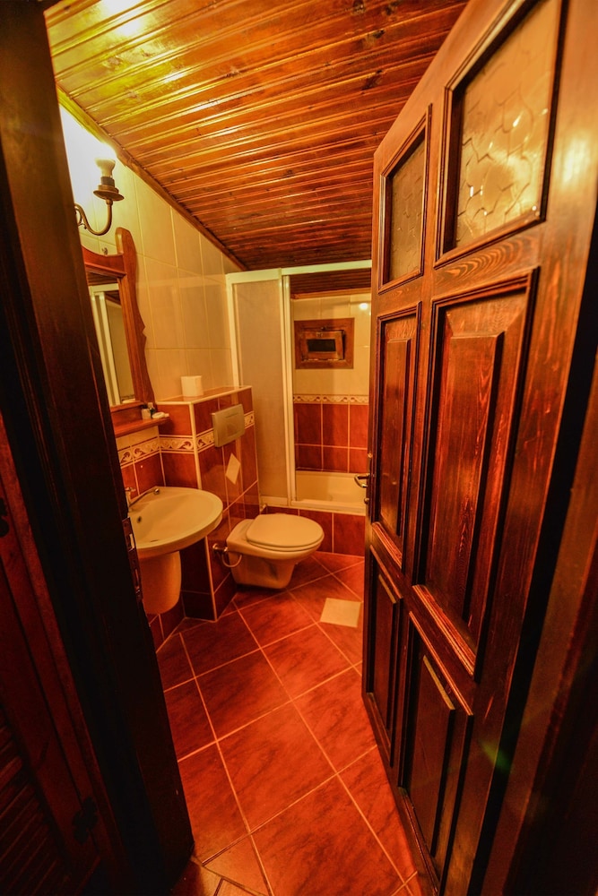 Room, Jetted Tub photo 3