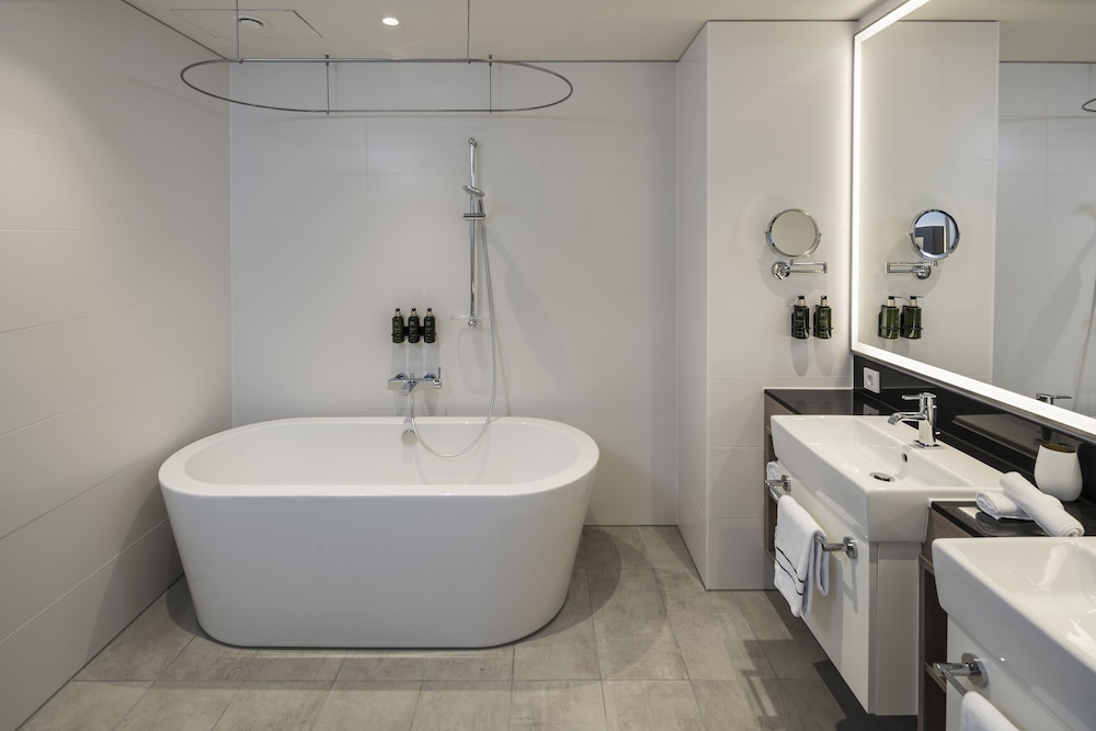 The Level Grand Suite - Photo 8