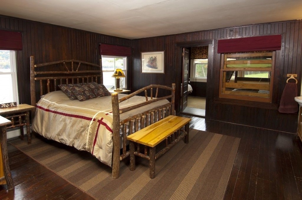 Main Lodge Room 4 photo 1