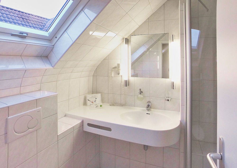 Standard Single Room photo 3