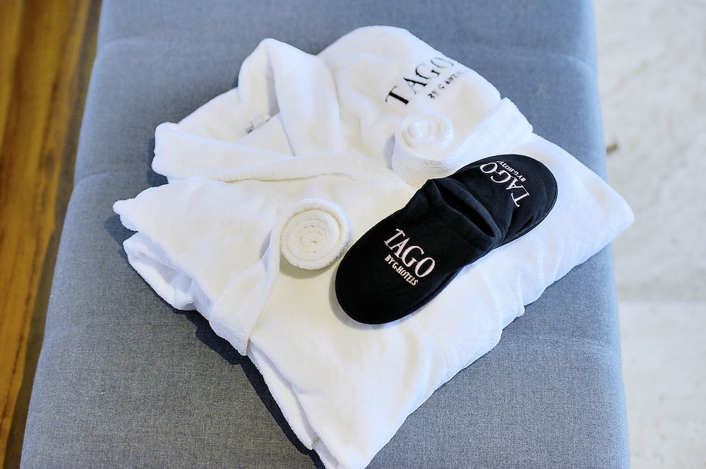 Jr Suite Partial Ocean View