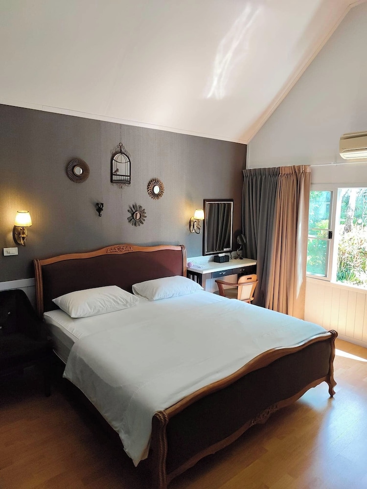 Standard Room photo 1