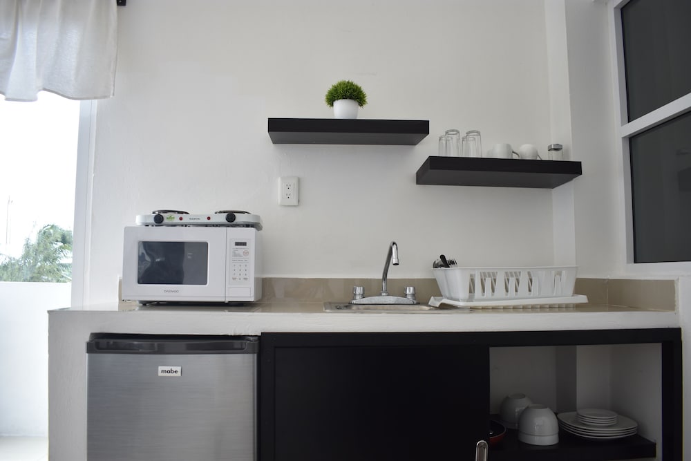 Family Suite, 1 Bedroom, Kitchen, City View photo 3