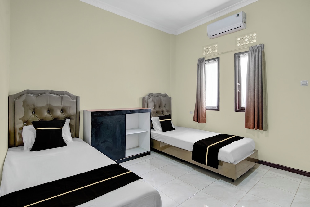 Deluxe Twin Room photo 1