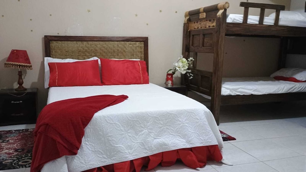 Economy Double or Twin Room, Pool View photo 1