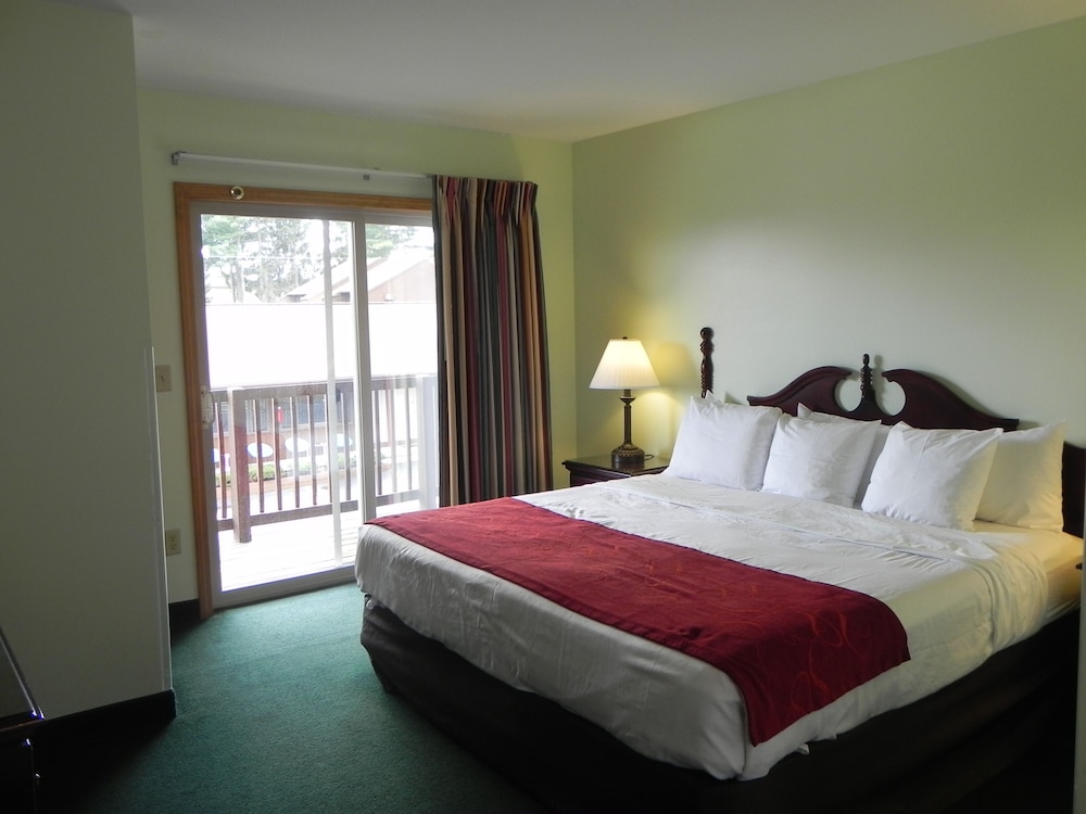 Townhome, 2 Bedrooms photo 2
