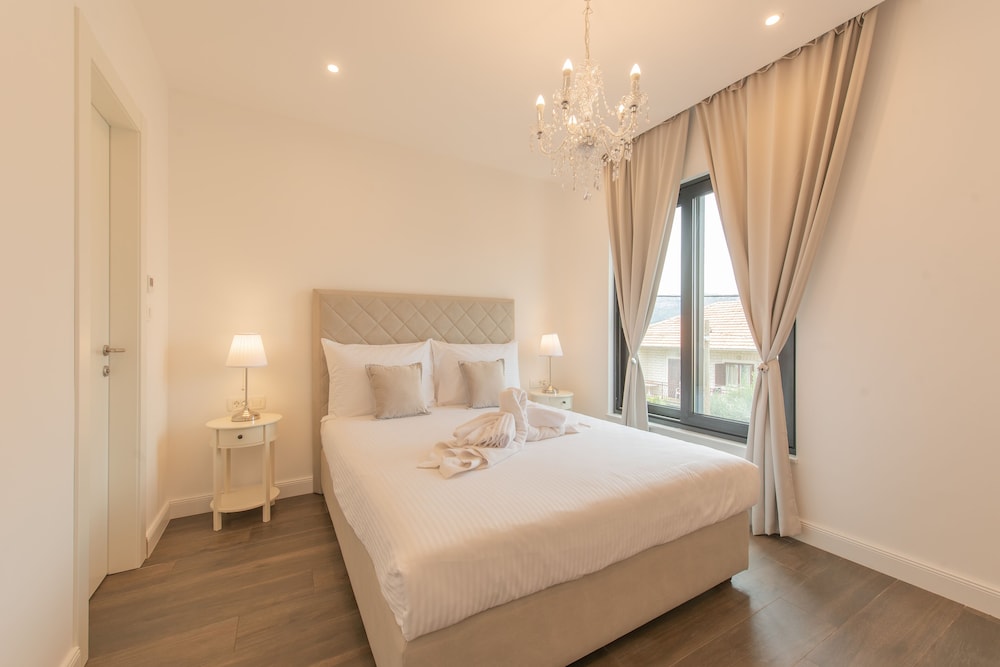 Economy Double or Twin Room