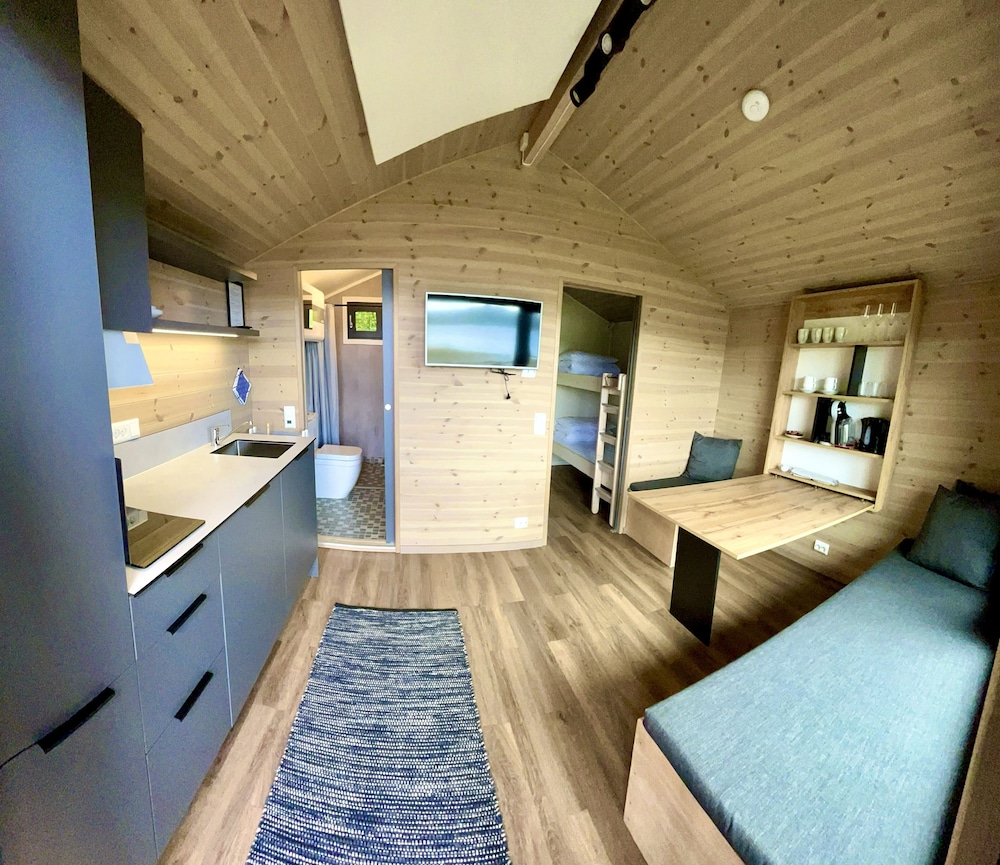 Premium Cabin, 1 Bedroom, Sea View photo 1