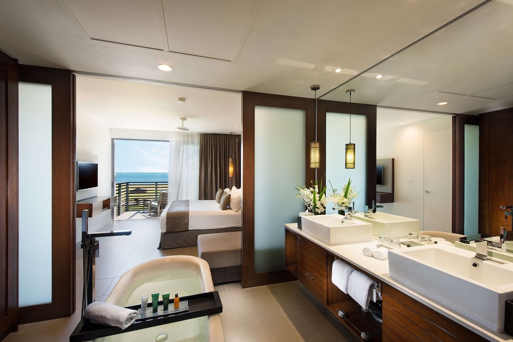 Room, 1 Bedroom, Kitchenette, Beachfront (Laundry) - Photo 10