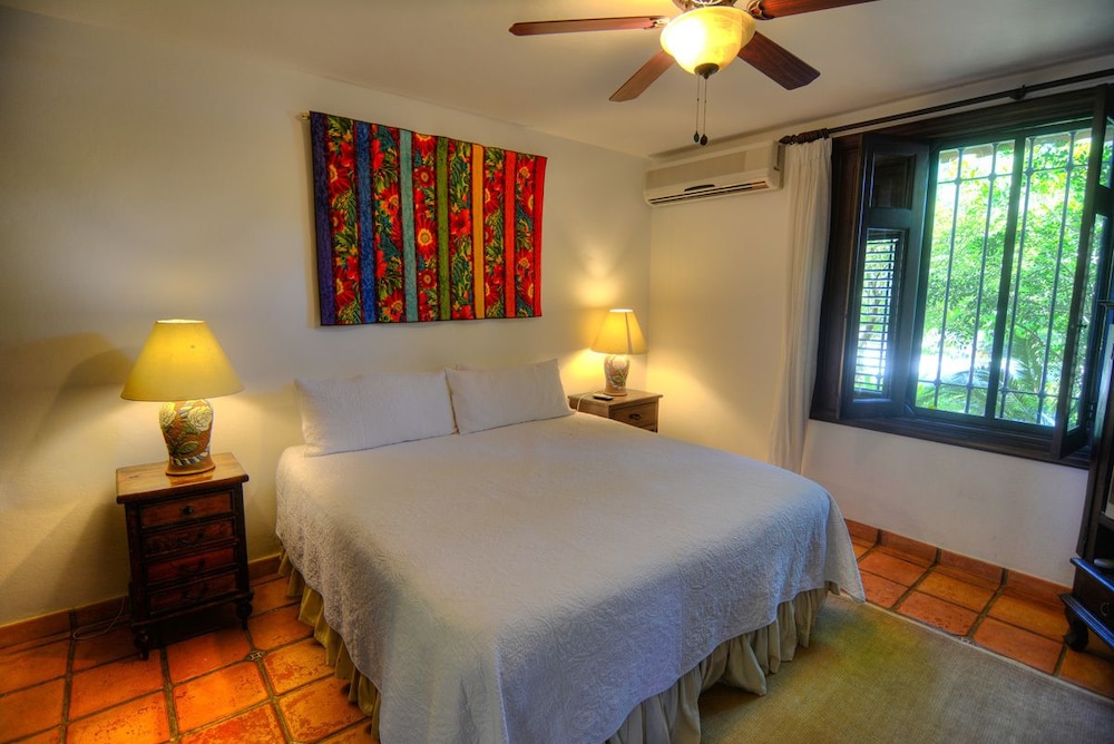 Luxury Villa, 5 Bedrooms, Oceanfront Villa Ataraxia photo 3