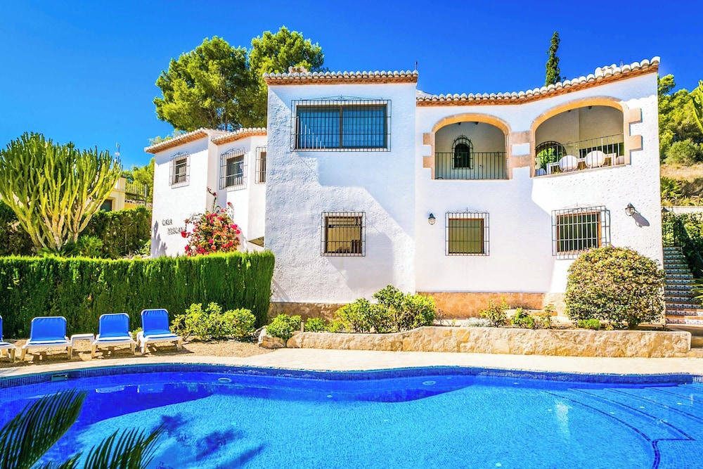 Villa (3 Bedrooms)