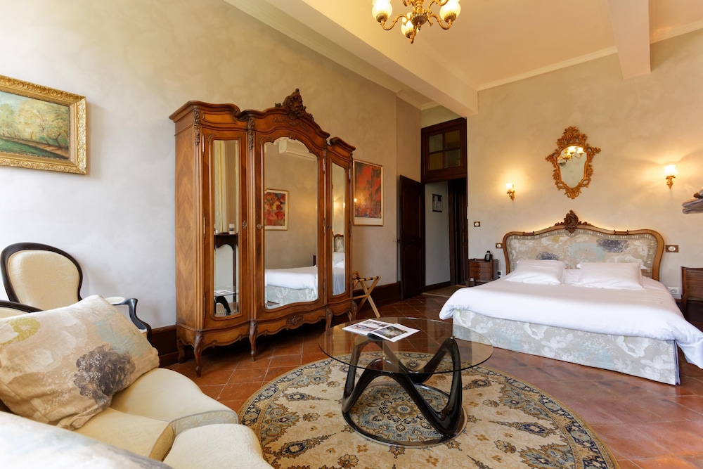 Luxury Double Room, Ensuite (Marquis)
