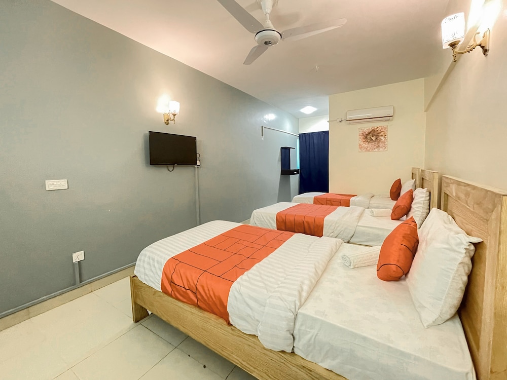 Deluxe Triple Room