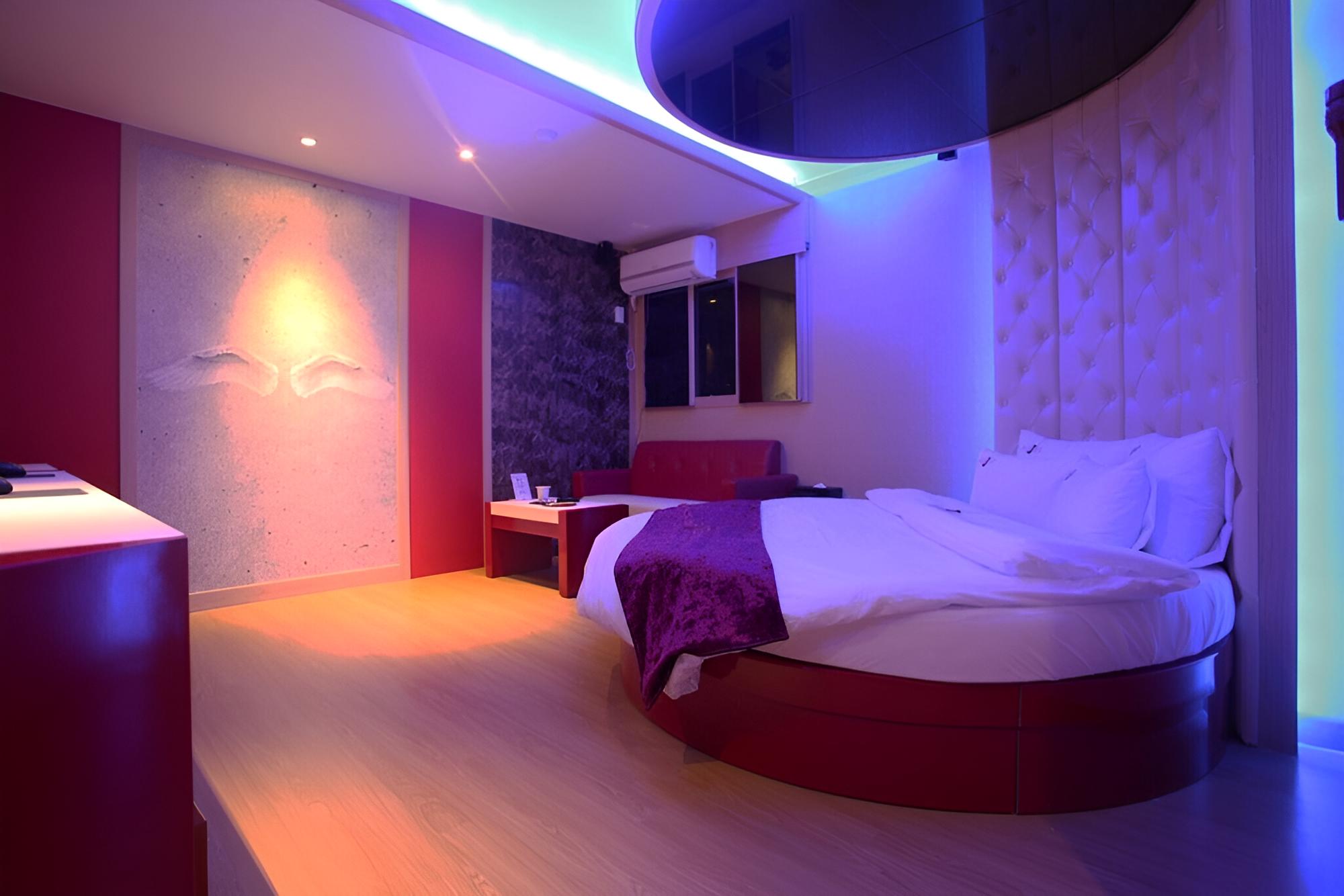 Room (Semi-Special Room) - Photo 1