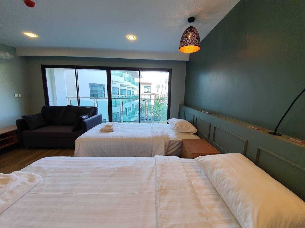 Superior Room, 2 Twin Beds, Non Smoking, Sea View