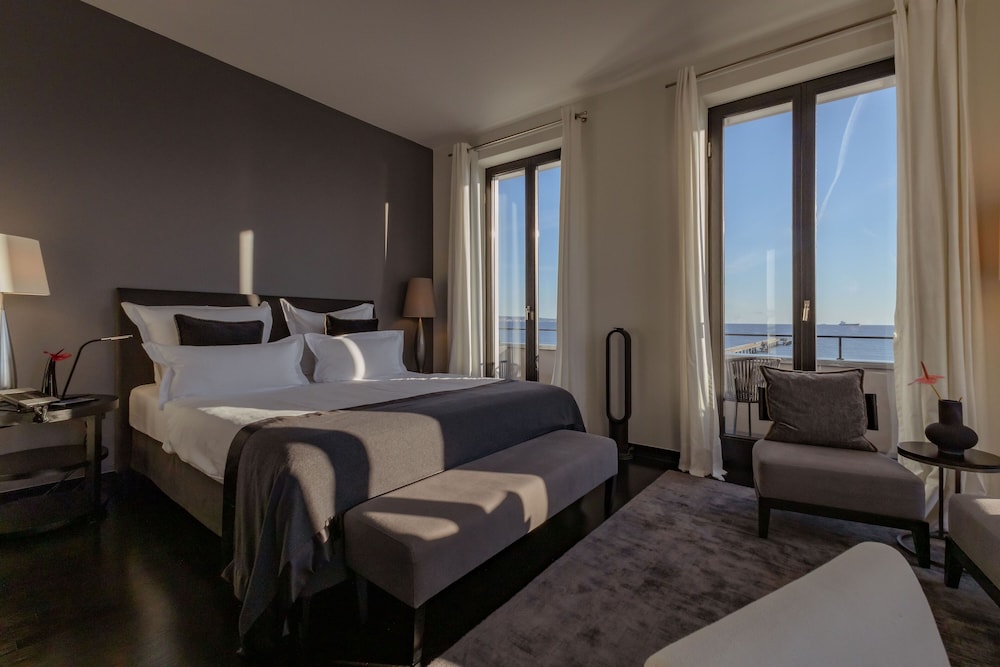 Design Double Room