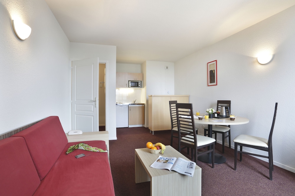 Apartment (4 Pax) - Photo 4