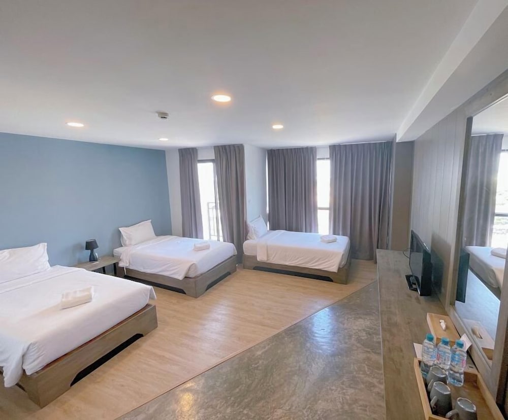 Superior Triple Room photo 1