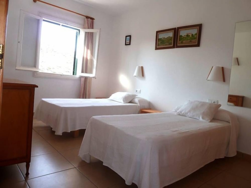 Apartamento, 4 habitaciones, vista al mar (AM4)