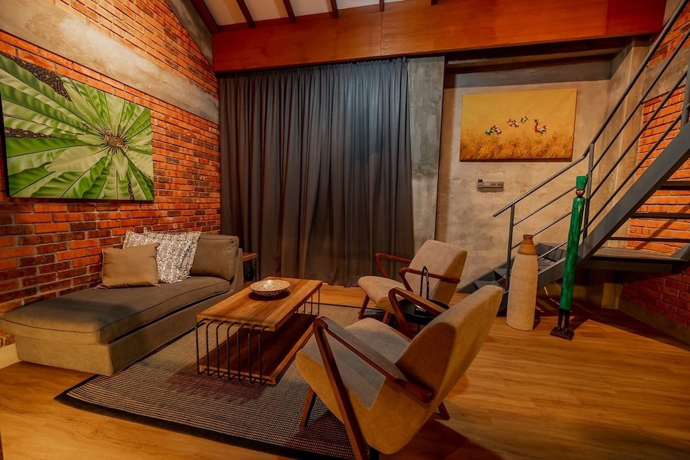 Family Studio Suite - Photo 26