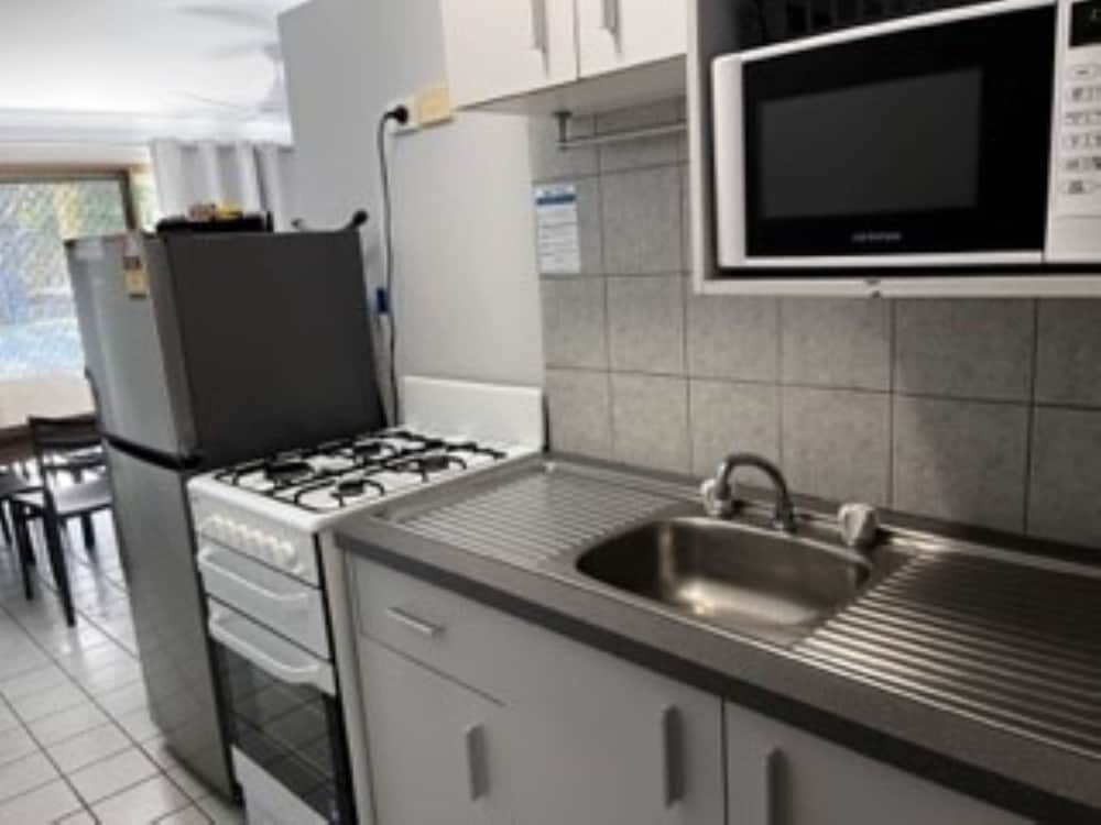 Standard Apartment, 2 Bedrooms, Non Smoking, Kitchenette (Lakeview Room 2 Nights) photo 3