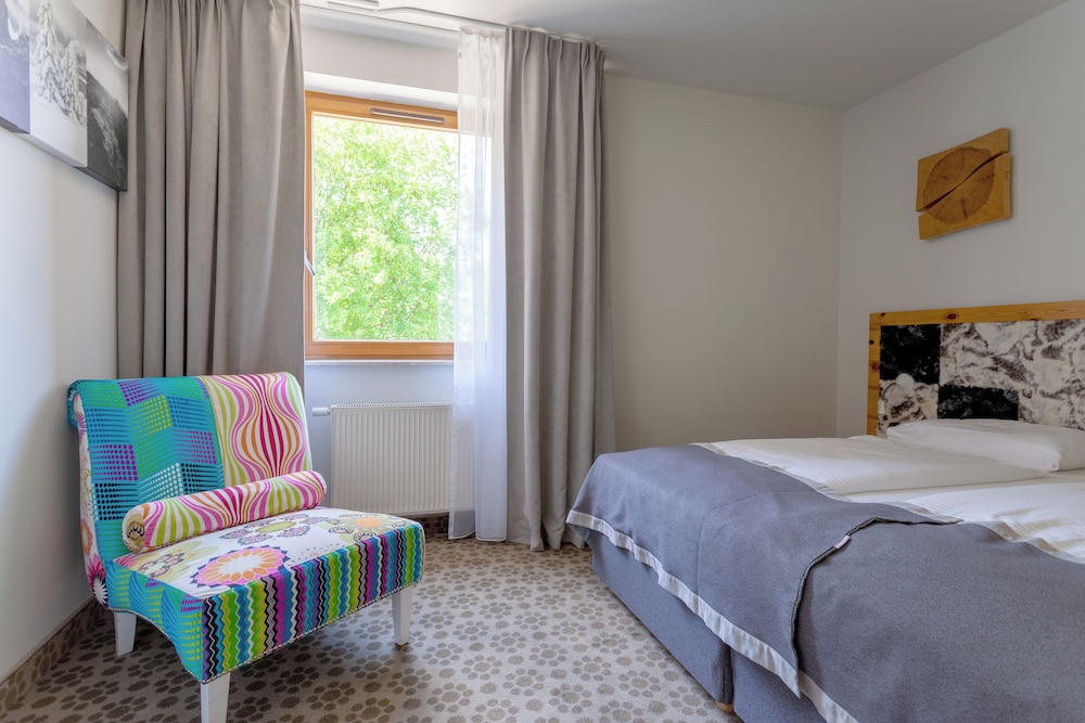 Exclusive Apartment, 3 Bedrooms, Kitchenette photo 3
