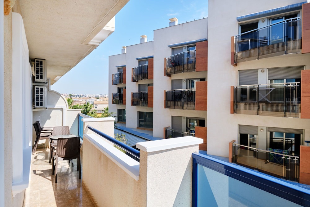 Apartment, 2 Bedrooms, Balcony