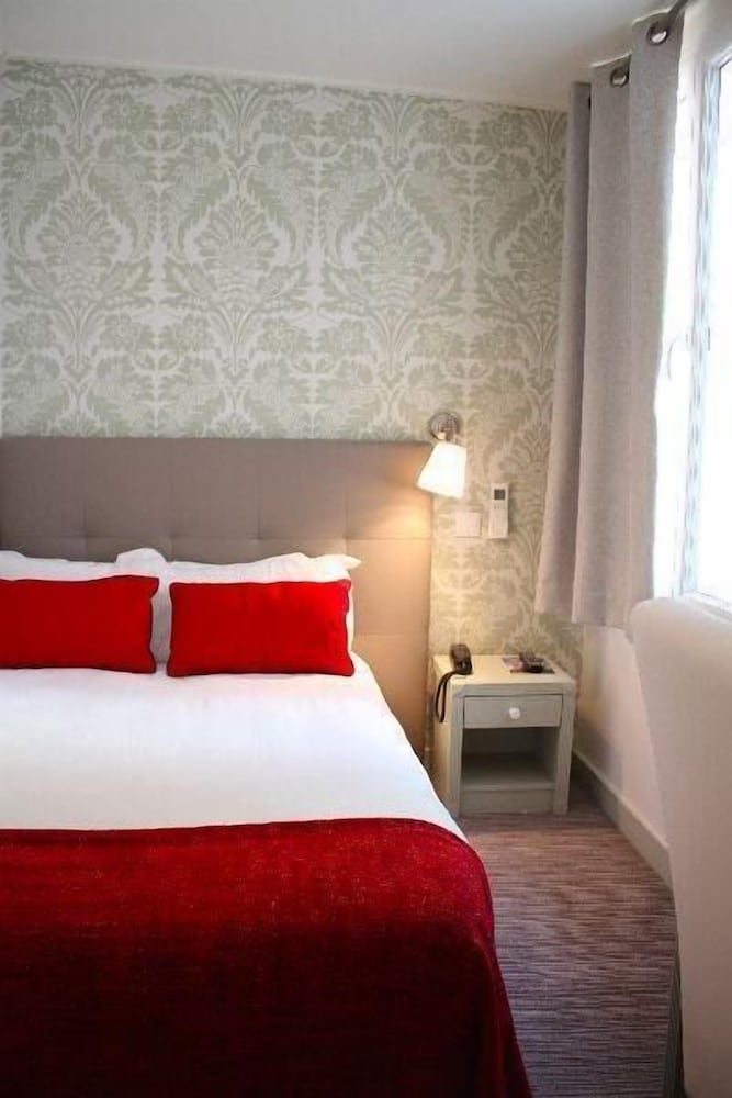 Classic Double or Twin Room