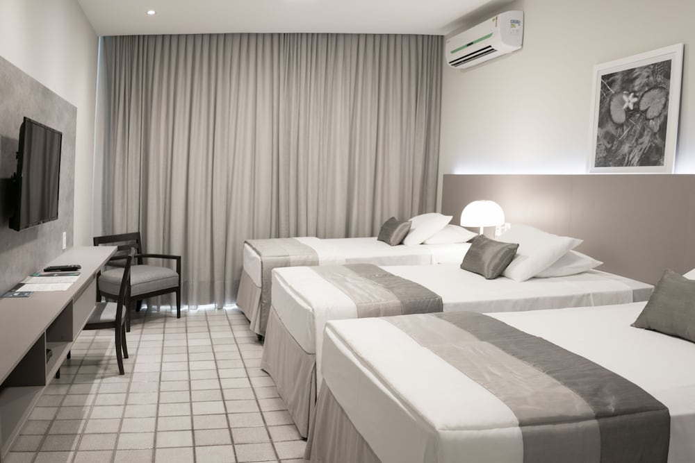 Deluxe Triple Room, 3 Twin Beds photo 1