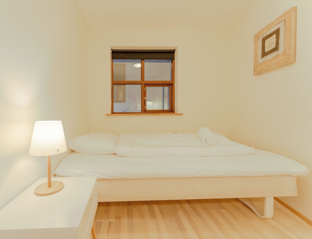 Apartment photo 1