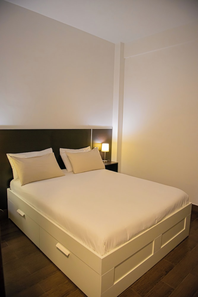 Economy Double Room photo 3