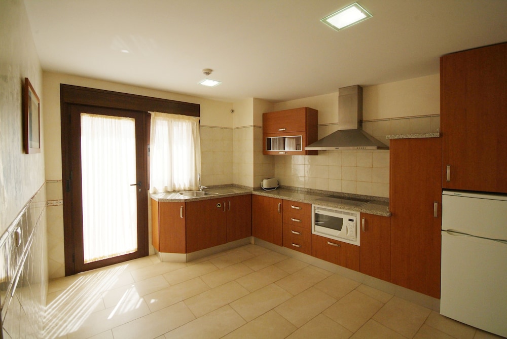 Apartment, 2 Bedrooms (For 2 adults and 2 children Up to 12 ) - Photo 5