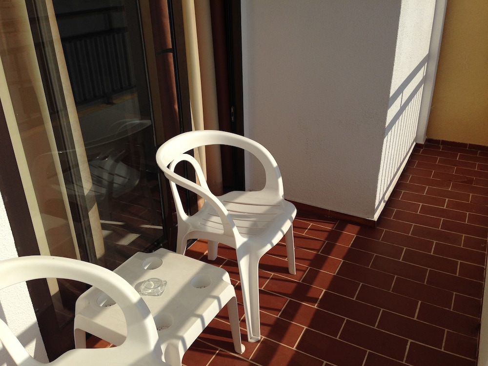 Habitación Familiar, Balcón (Happy Tribe)