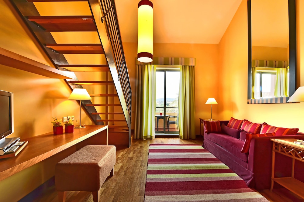 Suite, Mezzanine (Extra Bed) - Photo 6