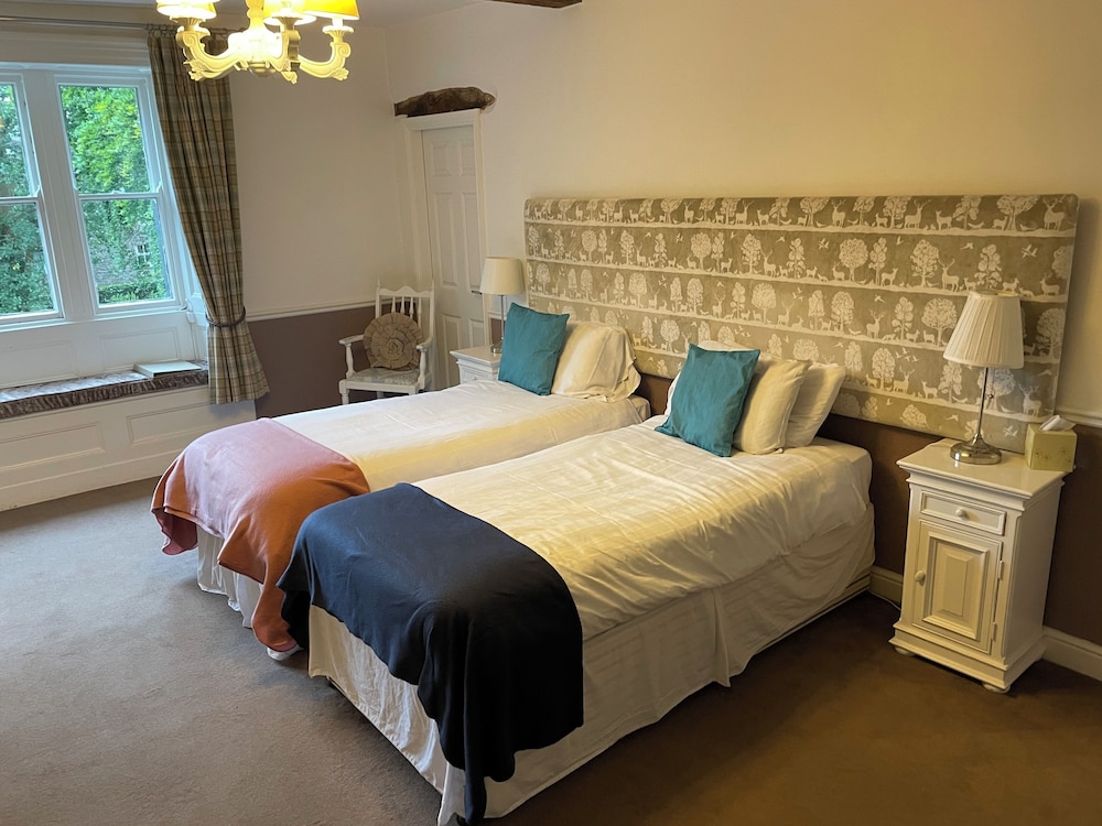 Standard Twin Room, 2 Twin Beds - Photo 4