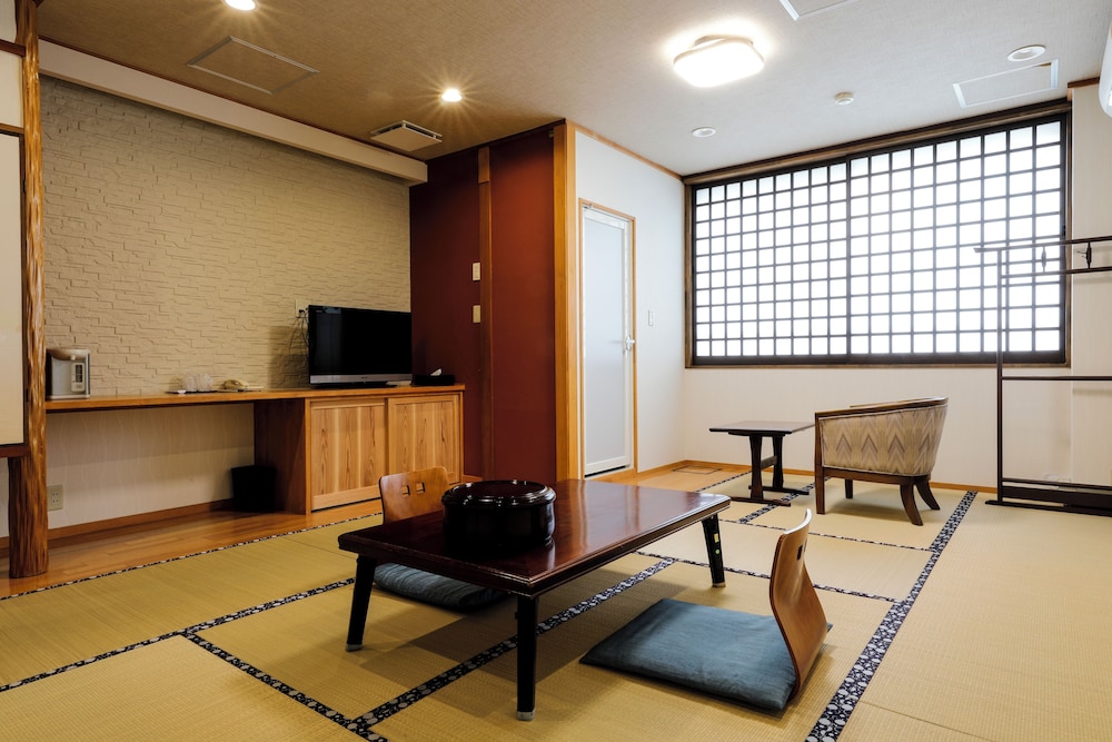 Japanese Style Room with Mountain View