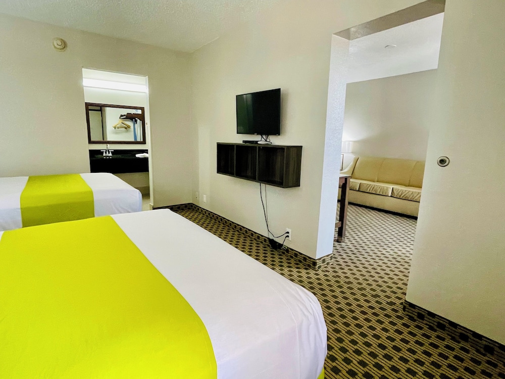 Suite photo 1