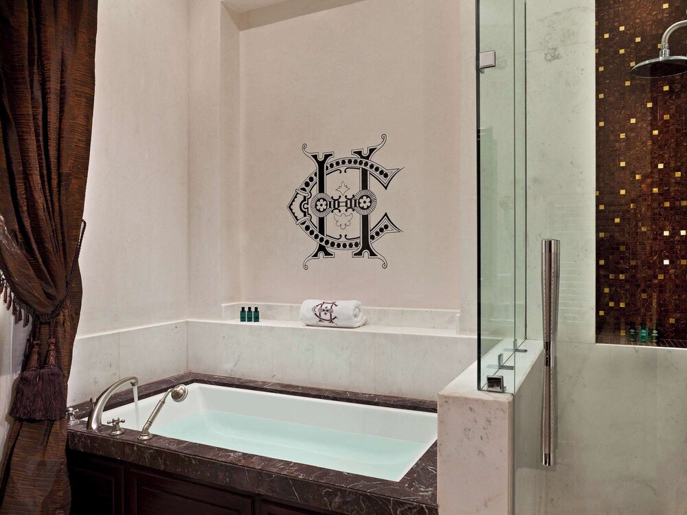 Palace Cataract Suite, 1 King Bed, Nile View - Photo 5